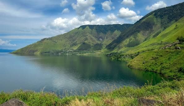 Samosir Island (Lake Toba) Cultural Tour